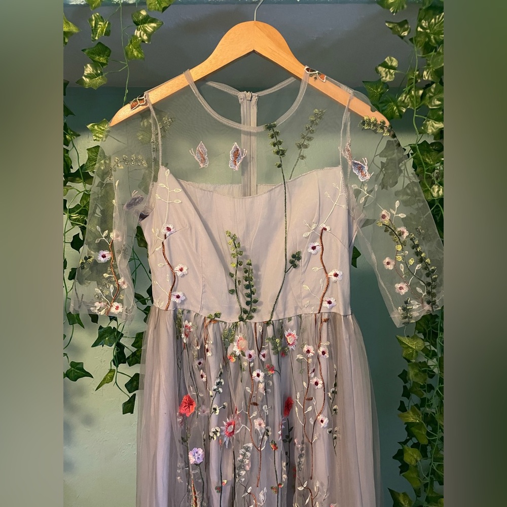 MIGEER Floral Embroidered Mesh-Overlay Maxi Dress